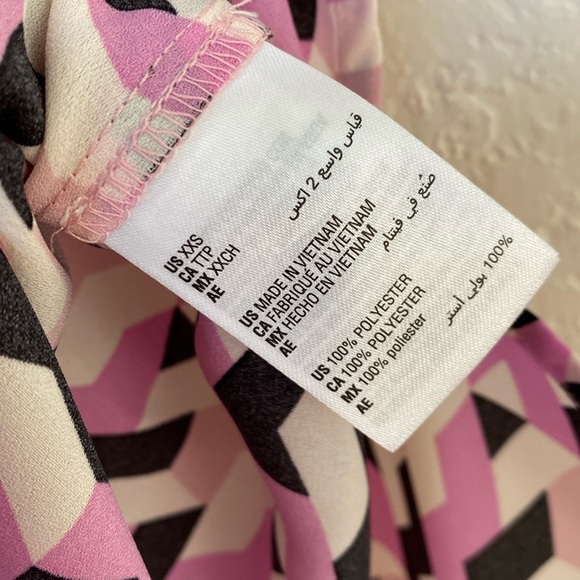 NWOT Bar III Tie Knot Blouse - Picture 6 of 6